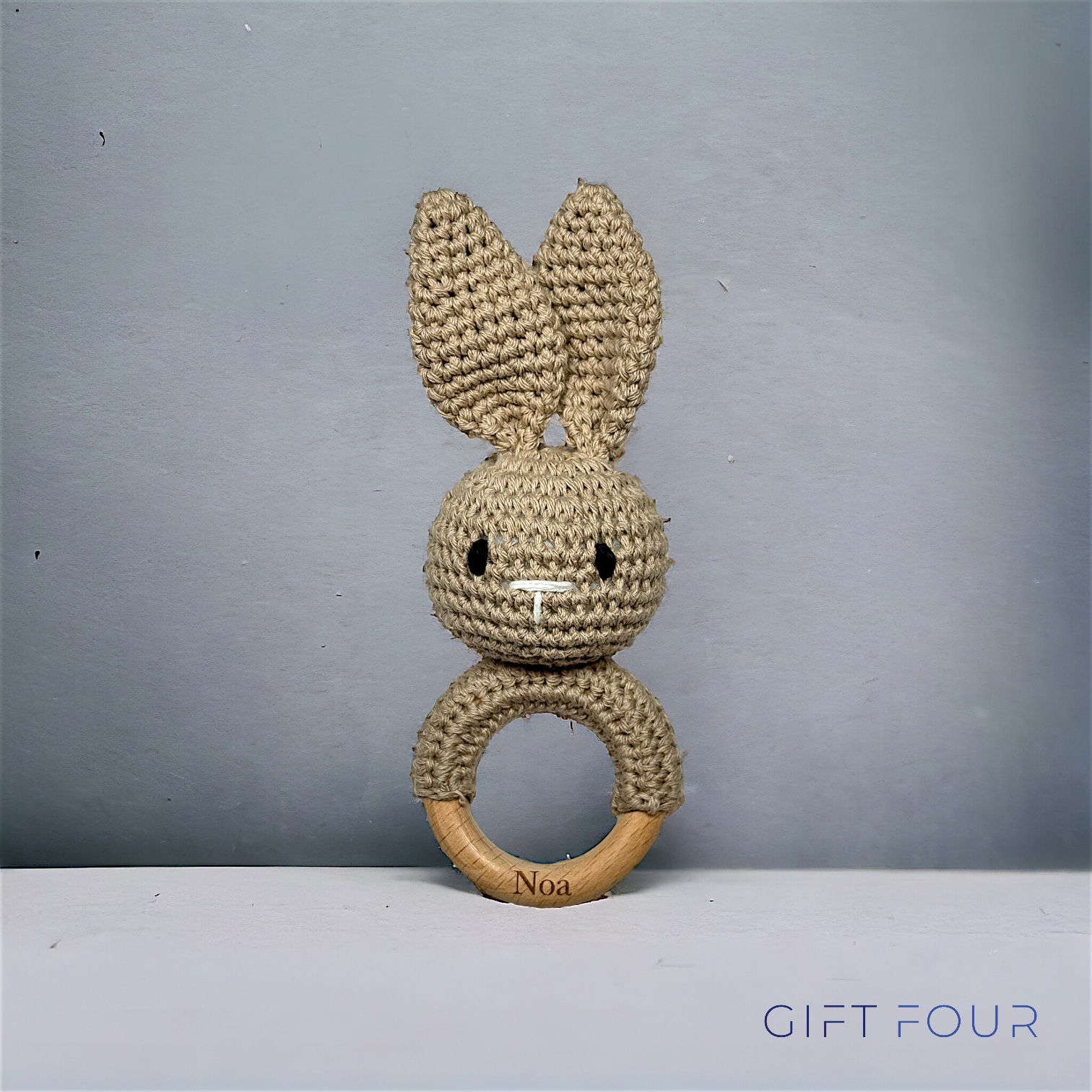 Bijtring Gift Four Bunny (Grijs) Staand Bijtring-Gift-Four-Bunny-Grijs-Staand.jpg